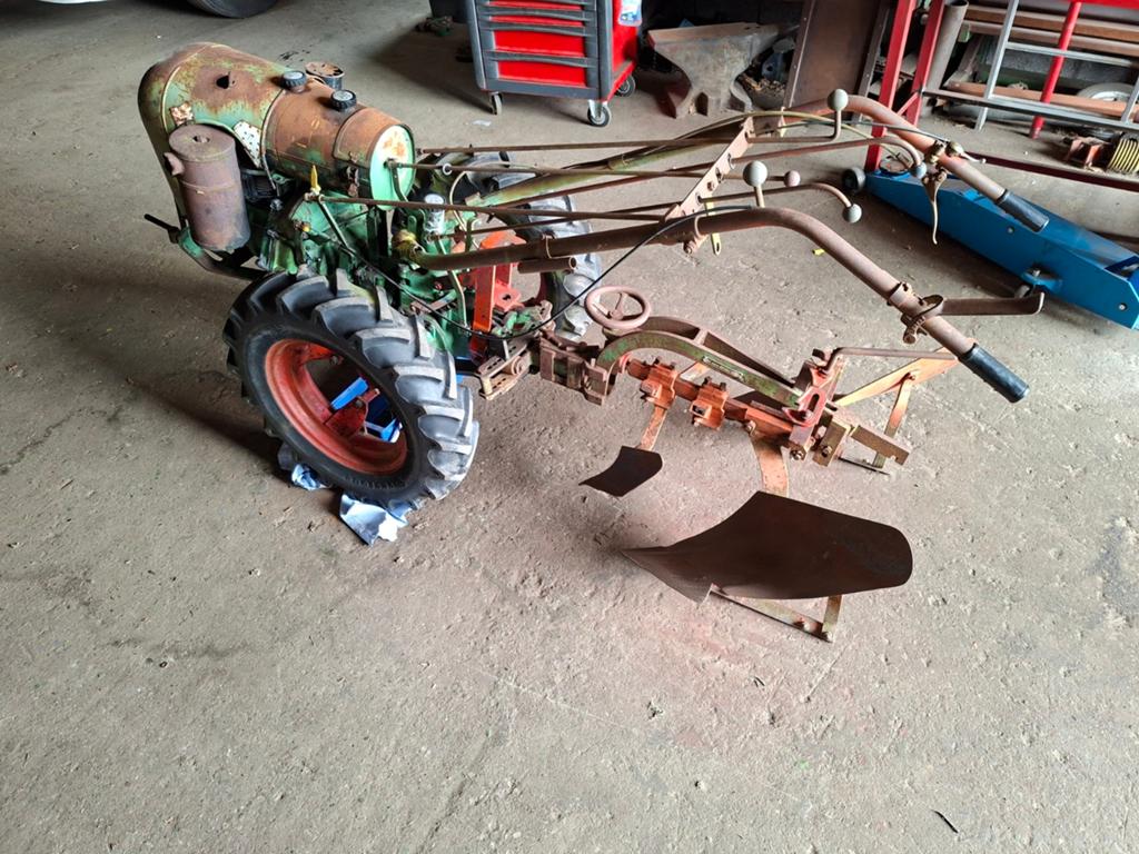 Simar Motoculteur met 1-schaar wentelploeg - Motor loopt, Ophalen