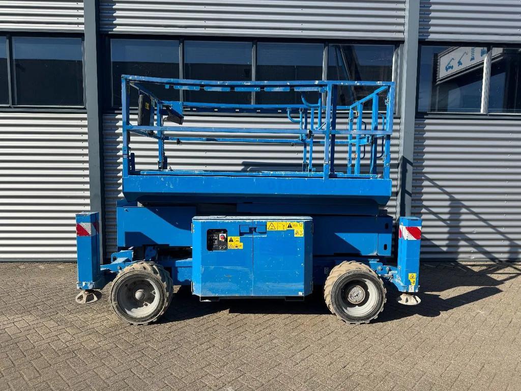 Genie GS2669DC Hoogwerker Schaarhoogwerker (bj 2013), Zakelijke goederen