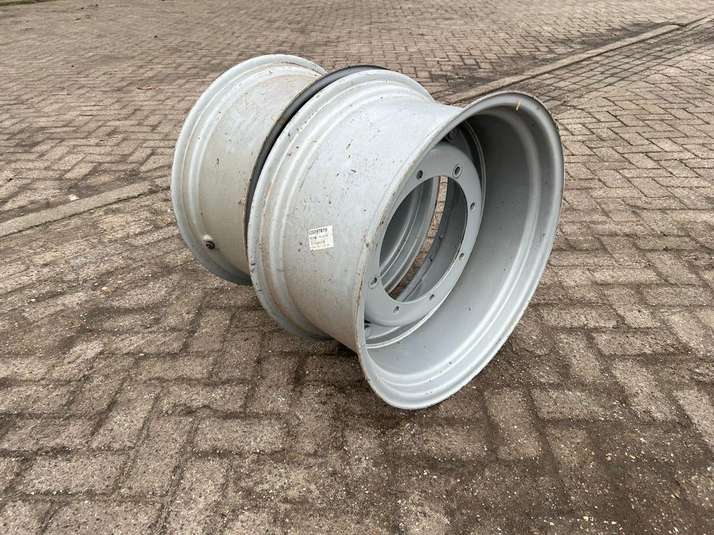 Velgen Steyr W14x24 verstelbaar set, Ophalen