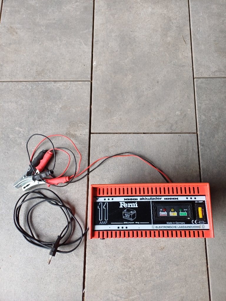 Te koop Ferm accu 12v/11AMP., Gebruikt