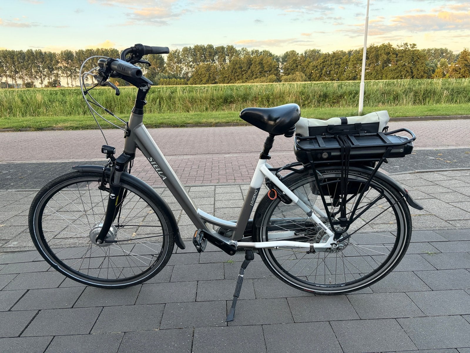 Stella Livorno elektrische fiets, Fietsen en Brommers, Gebruikt, 51 tot 55 cm, 50 km per accu of meer, Ophalen