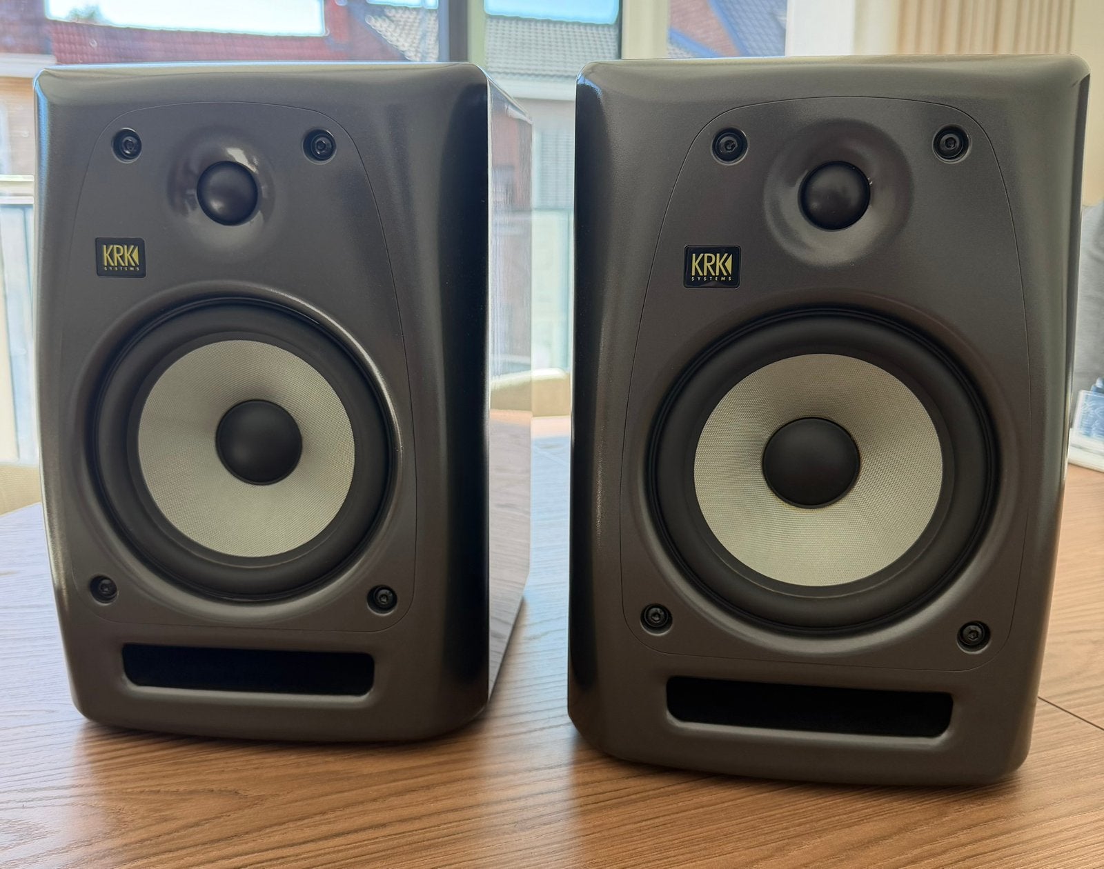 KRK Rokit RP6 G2 Phantom Grey LTD, Ophalen, Studiomonitor, Inclusief kabels, Zo goed als nieuw