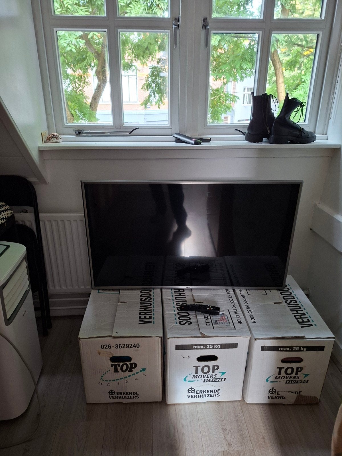LG 4K Smart TV (zonder beugel en standaard), Ophalen of Verzenden, 100 cm of meer, 4k (UHD), Gebruikt