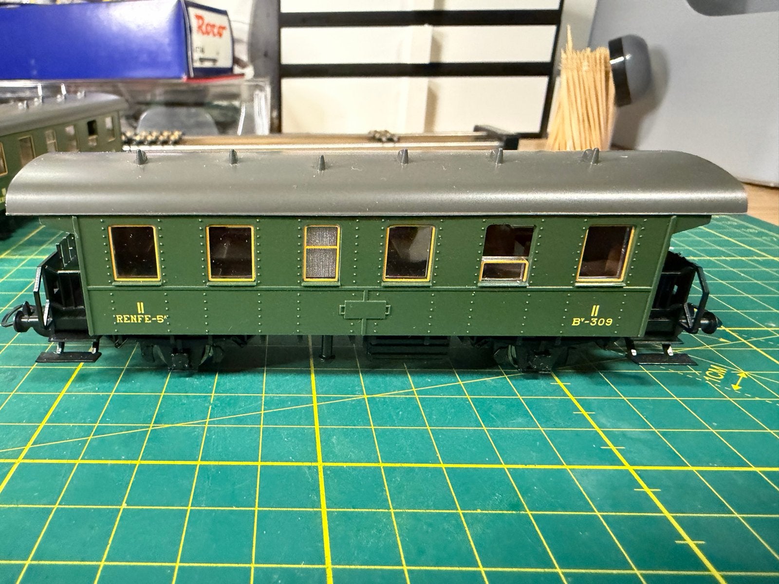 Roco RENFE Wagons (Set van 4), Gelijkstroom, Wagon, Ophalen of Verzenden, Zo goed als nieuw