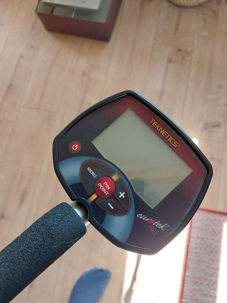 Teknetics Eurotek Pro Metaaldetector - Zo goed als nieuw, Hobby en Vrije tijd, Metaaldetectors, Zo goed als nieuw, Meer dan 30 cm