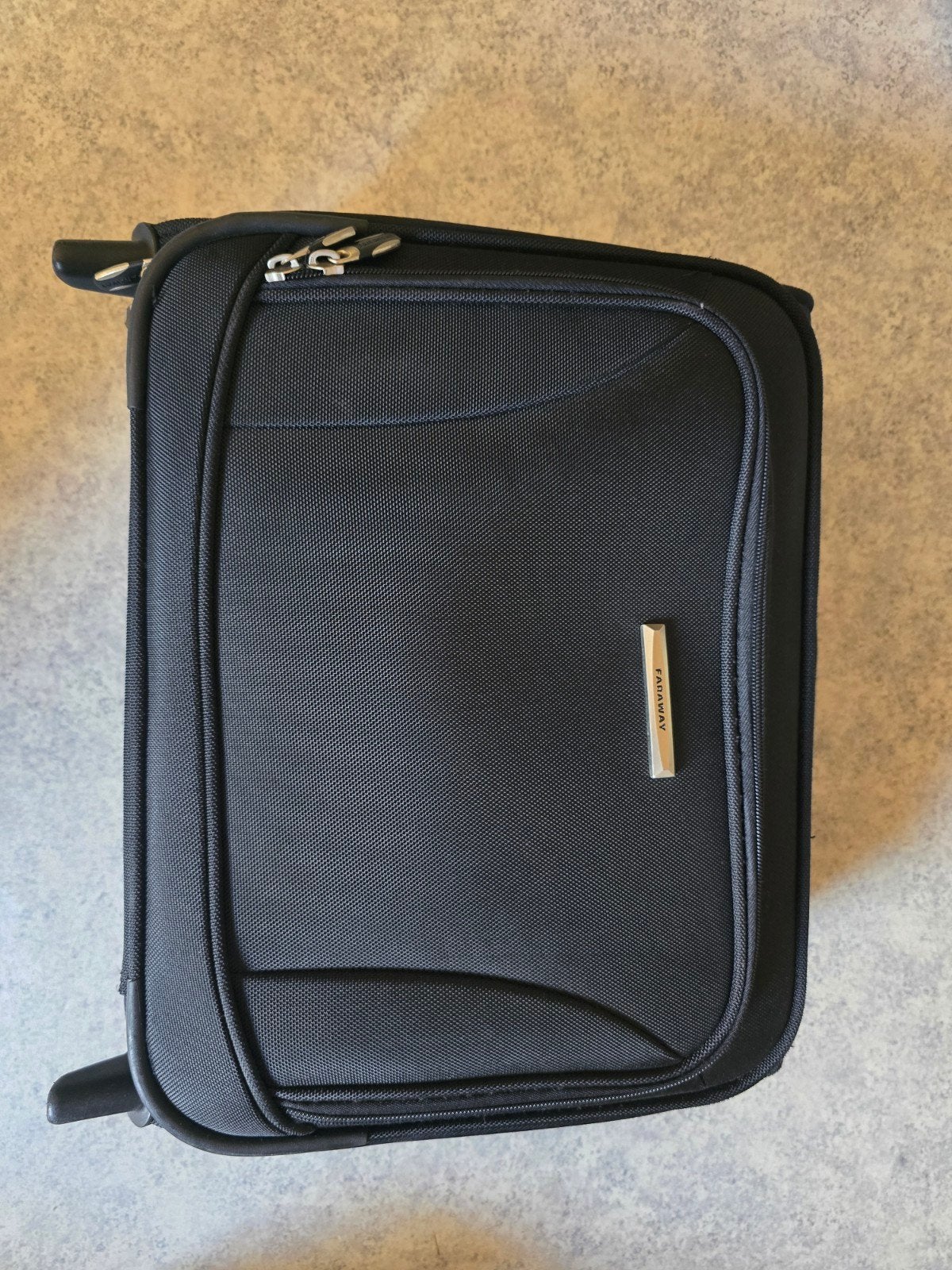 Zwarte laptoptas op wieltjes met uitschuifbare handgreep, Ophalen, Zwart, Minder dan 35 cm, Zo goed als nieuw