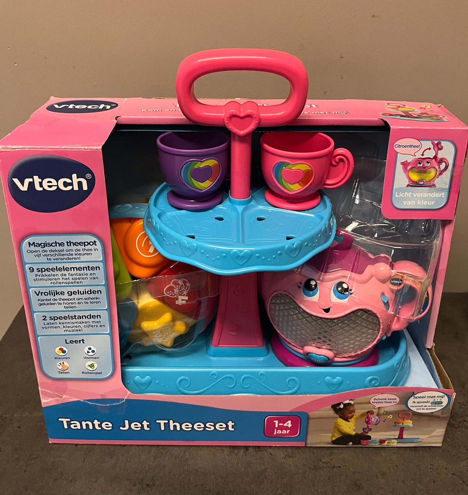 VTech Tante Jet theeset. Met accessoires, licht en geluid, Ophalen of Verzenden, Gebruikt