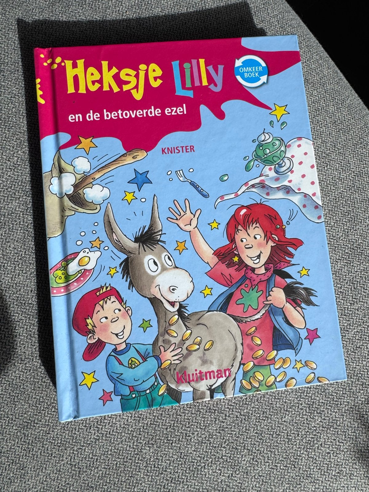 Heksje Lilly: en de betoverde ezel / geeft een monsterfeest, Boeken, Ophalen of Verzenden, Zo goed als nieuw, Fictie algemeen