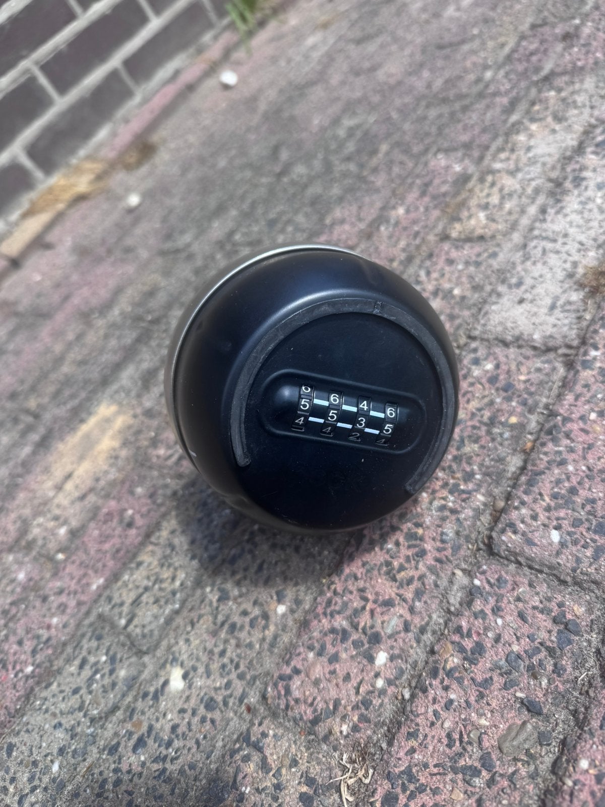Key safe, Ophalen, Zo goed als nieuw