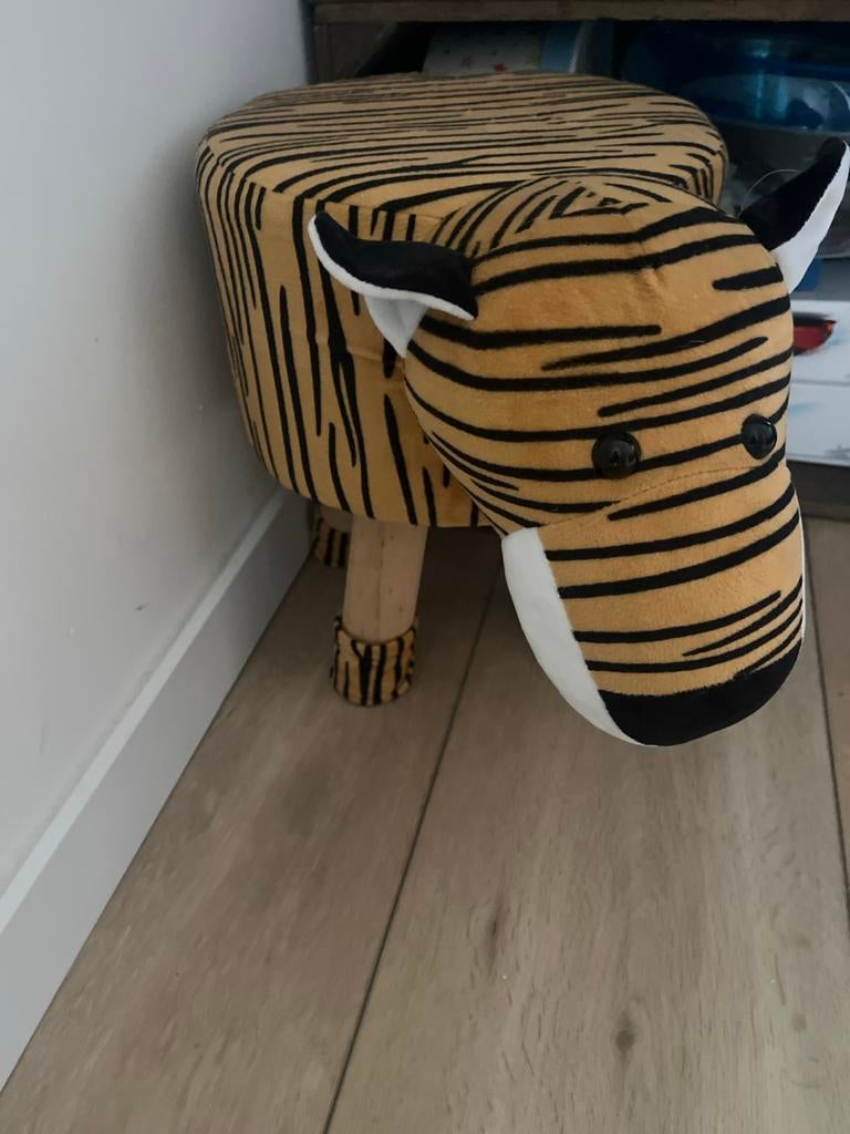 Leuk dieren krukje voor op de kinderkamer, Ophalen of Verzenden, Zo goed als nieuw, Overige materialen