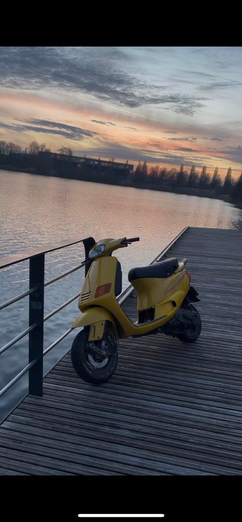 Piaggio zip fastrider 70cc op geldig bromkenteken, Fietsen en Brommers, Scooters | Piaggio, Tweetakt, Gebruikt, Overige modellen