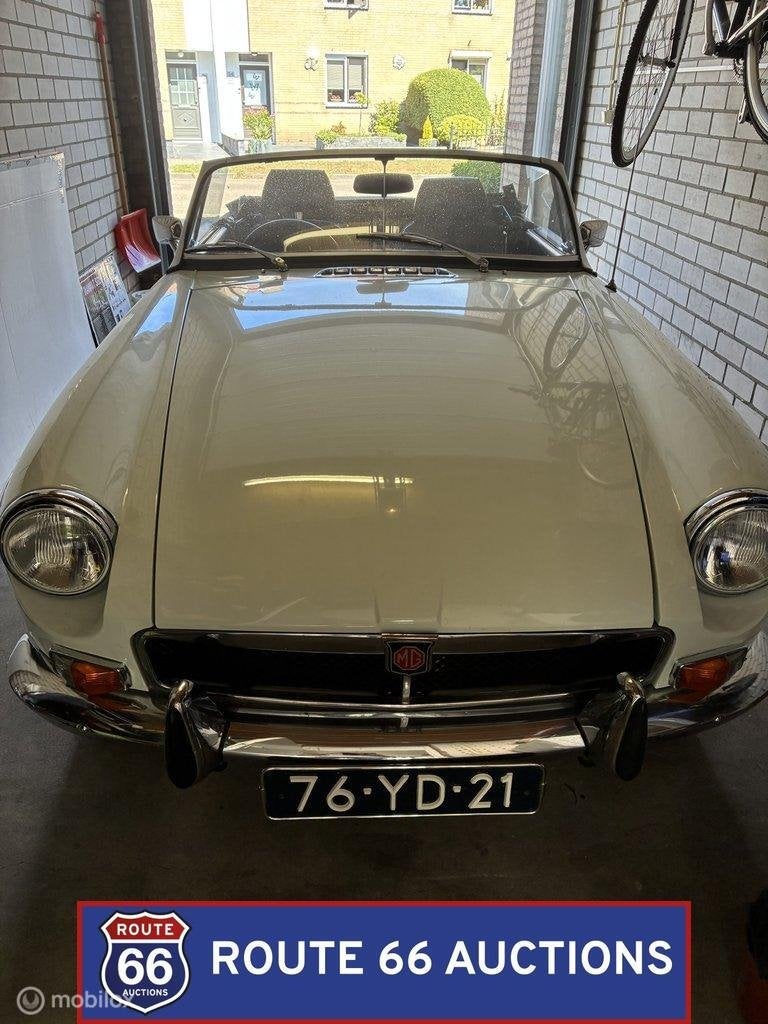 MG MGB | 1973 | Route 66 Auctions, Auto's, Oldtimers, Overige carrosserieën, Zwart, Bedrijf, Handgeschakeld