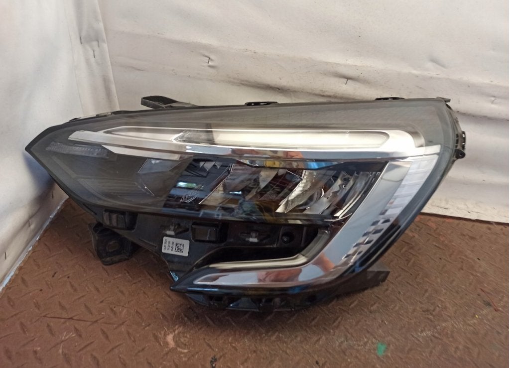 Renault clio 5 led koplamp 260609987R 260604183R 260609322R, Niet ingevuld, Gebruikt, Renault, Niet ingevuld