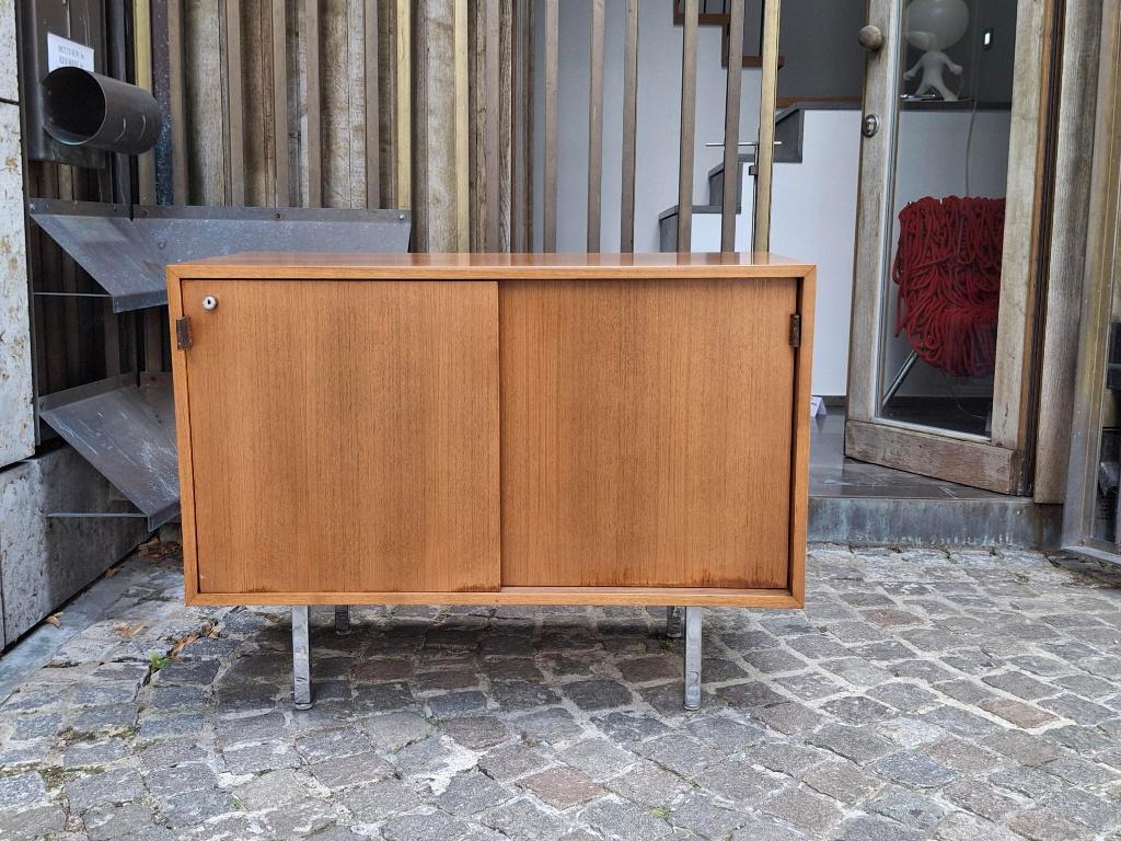 Florence Knoll dressoir jaren ’60, Huis en Inrichting, Kasten | Dressoirs, 50 tot 100 cm, 25 tot 50 cm, Ophalen, Overige houtsoorten