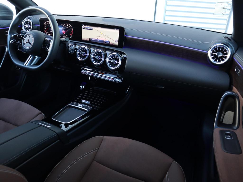 Mercedes-Benz CLA-klasse Shooting Brake 180 Star Edition AMG, Euro 6, 4 cilinders, Origineel Nederlands, Stoelverwarming