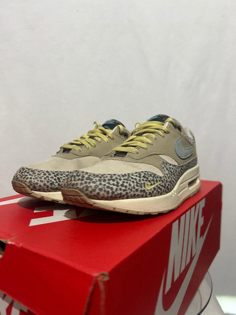 ALS NIEUW! Maat 40 - Nike Air Max 1 Cobblestone, Overige kleuren, Verzenden, Nike, Nike