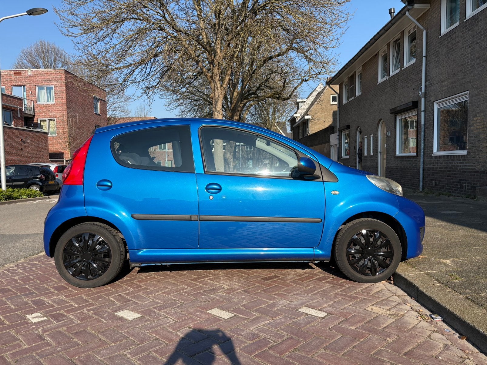 Peugeot 107 Te Koop met Airco, Auto's, Peugeot, Voorwielaandrijving, 68 pk, Origineel Nederlands, Handgeschakeld
