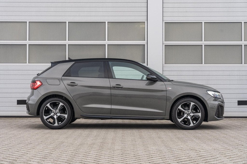 Audi A1 Sportback 25 TFSI 95pk S-tronic S edition | Stoelver, Auto's, Audi, 12 maanden, A1, 95 pk, Leder en Stof
