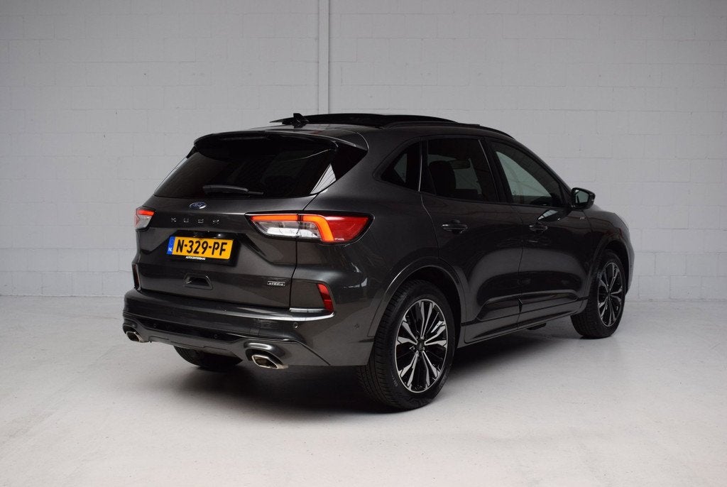Ford Kuga 2.5 PHEV ST-Line X SOH 90.5% / ORG.NED / PANORAMAD, 14 kWh, Gebruikt, 4 cilinders, Bedrijf
