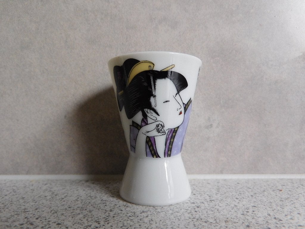 Sake Kopje Geisha in Kimono - 50 ml, Ophalen of Verzenden