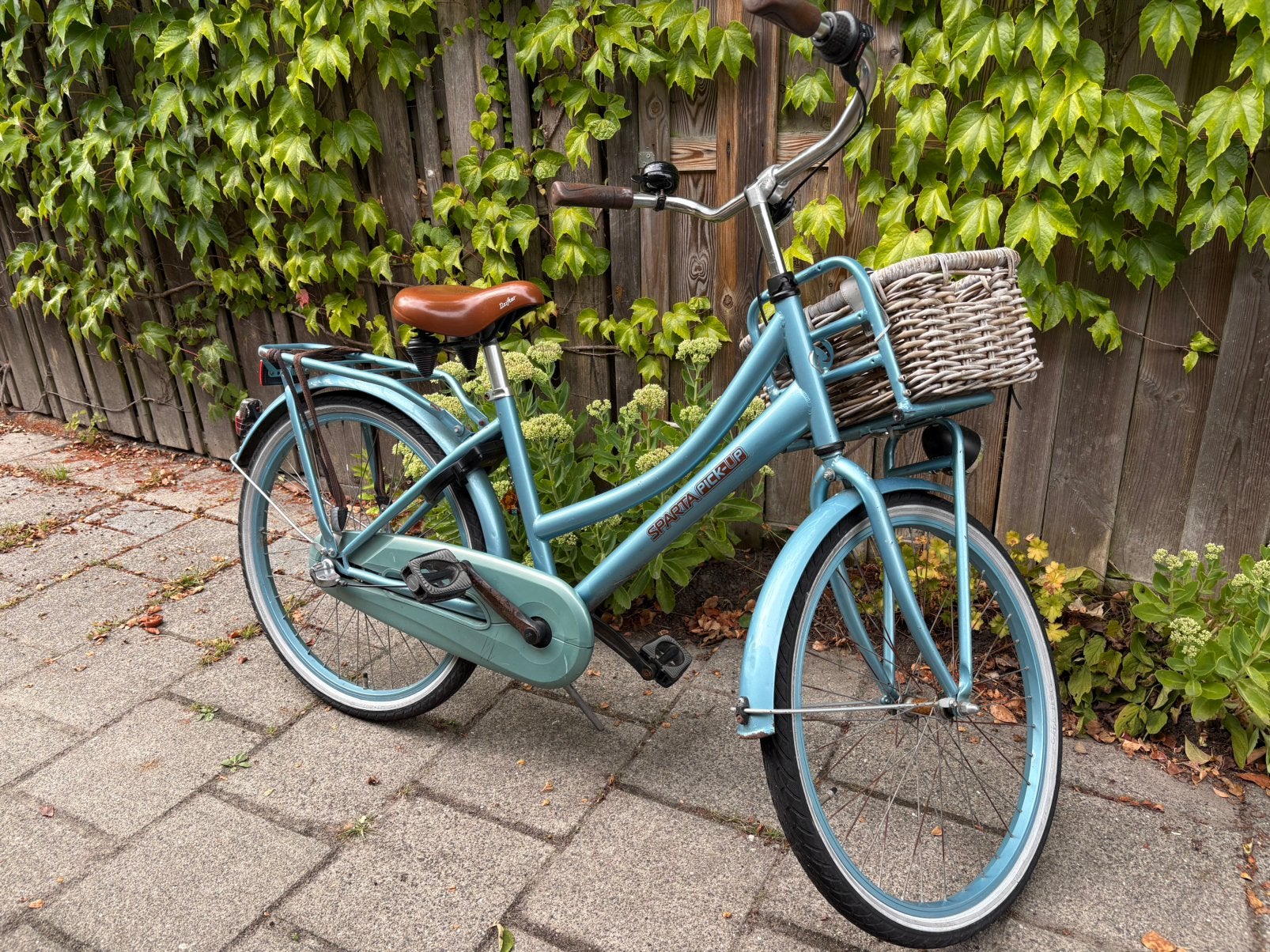 Blauwe 24 inch meisjesfiets Sparta Pick-up, Ophalen, Terugtraprem, Versnellingen, Gebruikt