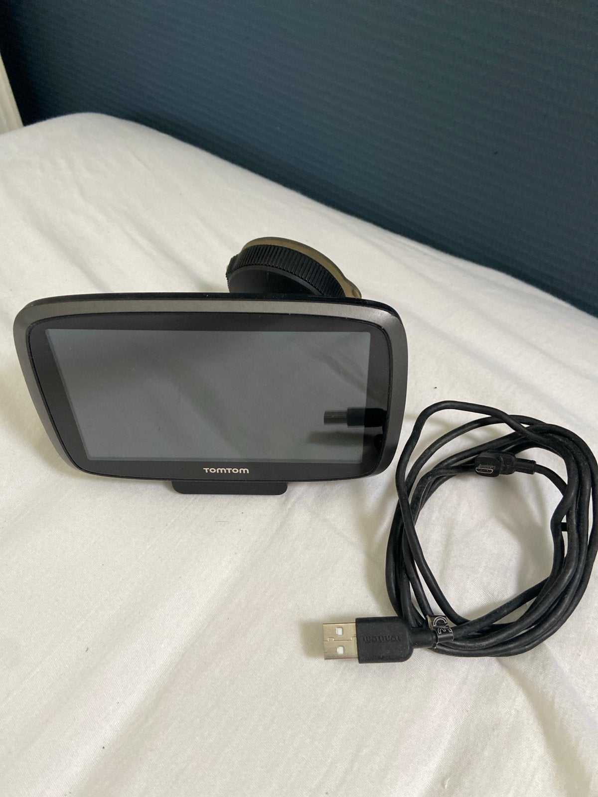 TomTom navigatiesysteem met houder en kabel, Ophalen of Verzenden, Gebruikt