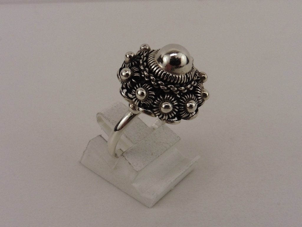 Zilveren ring Zeeuws                                    Z171, Gebruikt, ., Ophalen of Verzenden, Dame
