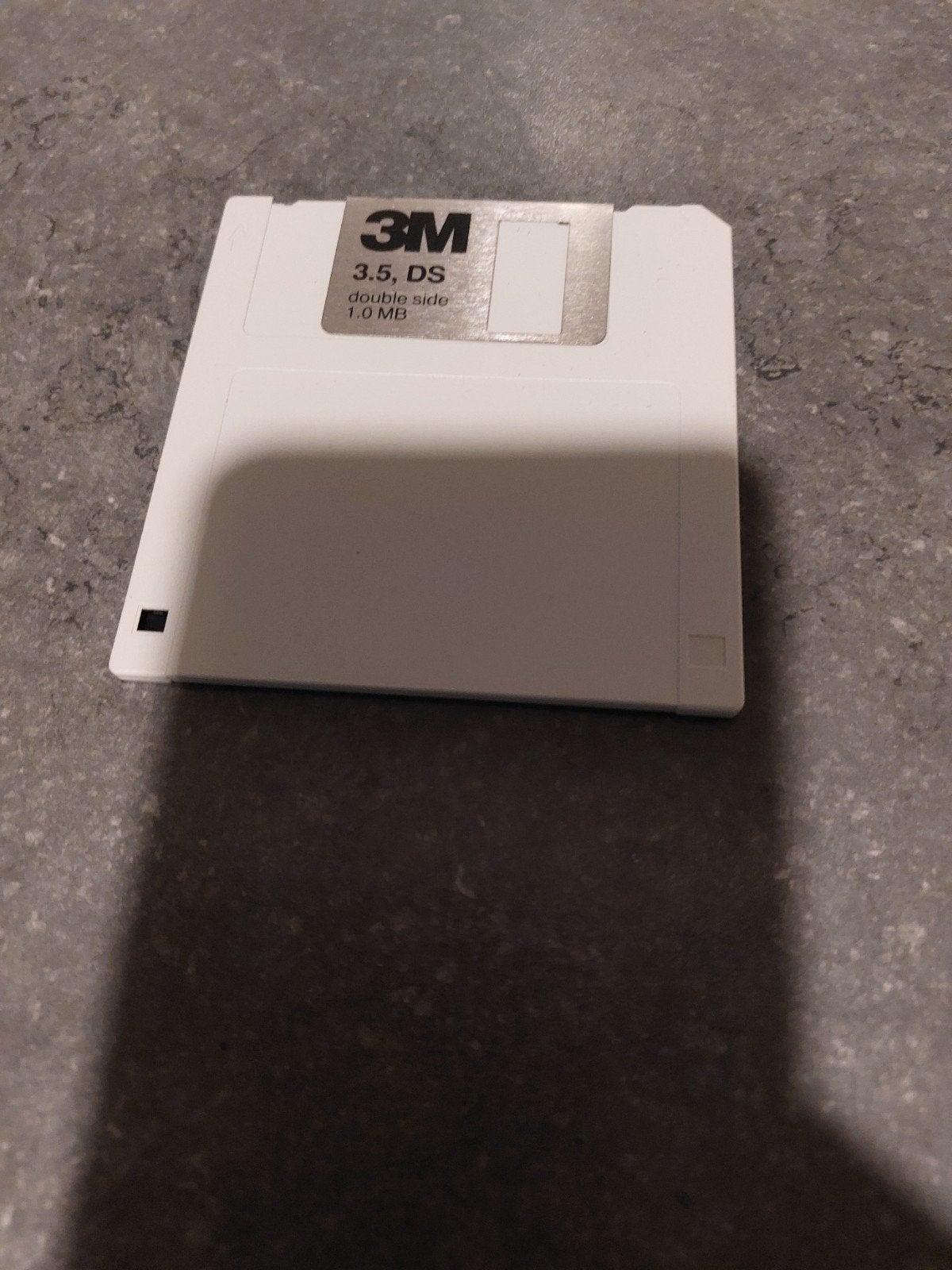 3M Floppy Diskette 3.5 inch DS 1.0 MB, Intern, 3M, Gebruikt, Ophalen of Verzenden