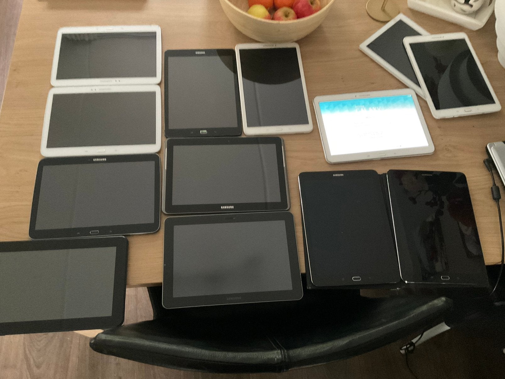 13 x tablets meeste samsung., Ophalen of Verzenden, Gebruikt