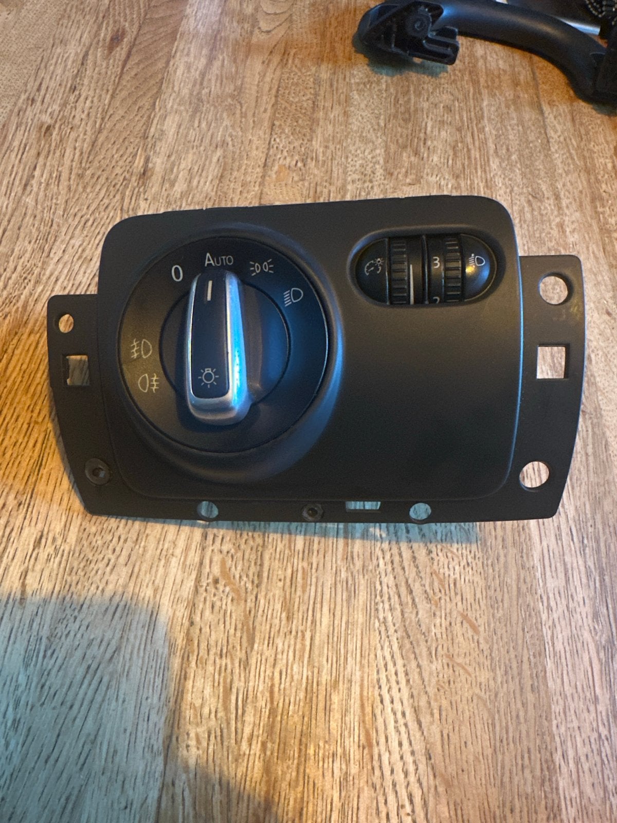 Lichtschakelaar VW Golf 6 - Perfecte staat, Auto-onderdelen, Ophalen of Verzenden, Gebruikt, Volkswagen