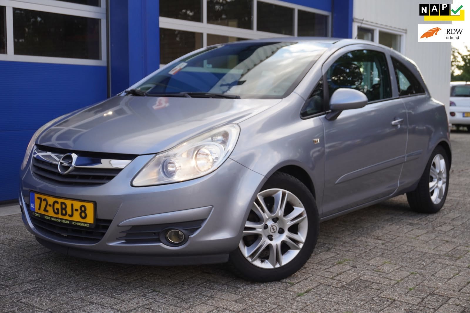 Opel Corsa 1.4-16V Enjoy, Auto's, Opel, Voorwielaandrijving, Gebruikt, 4 cilinders, Origineel Nederlands