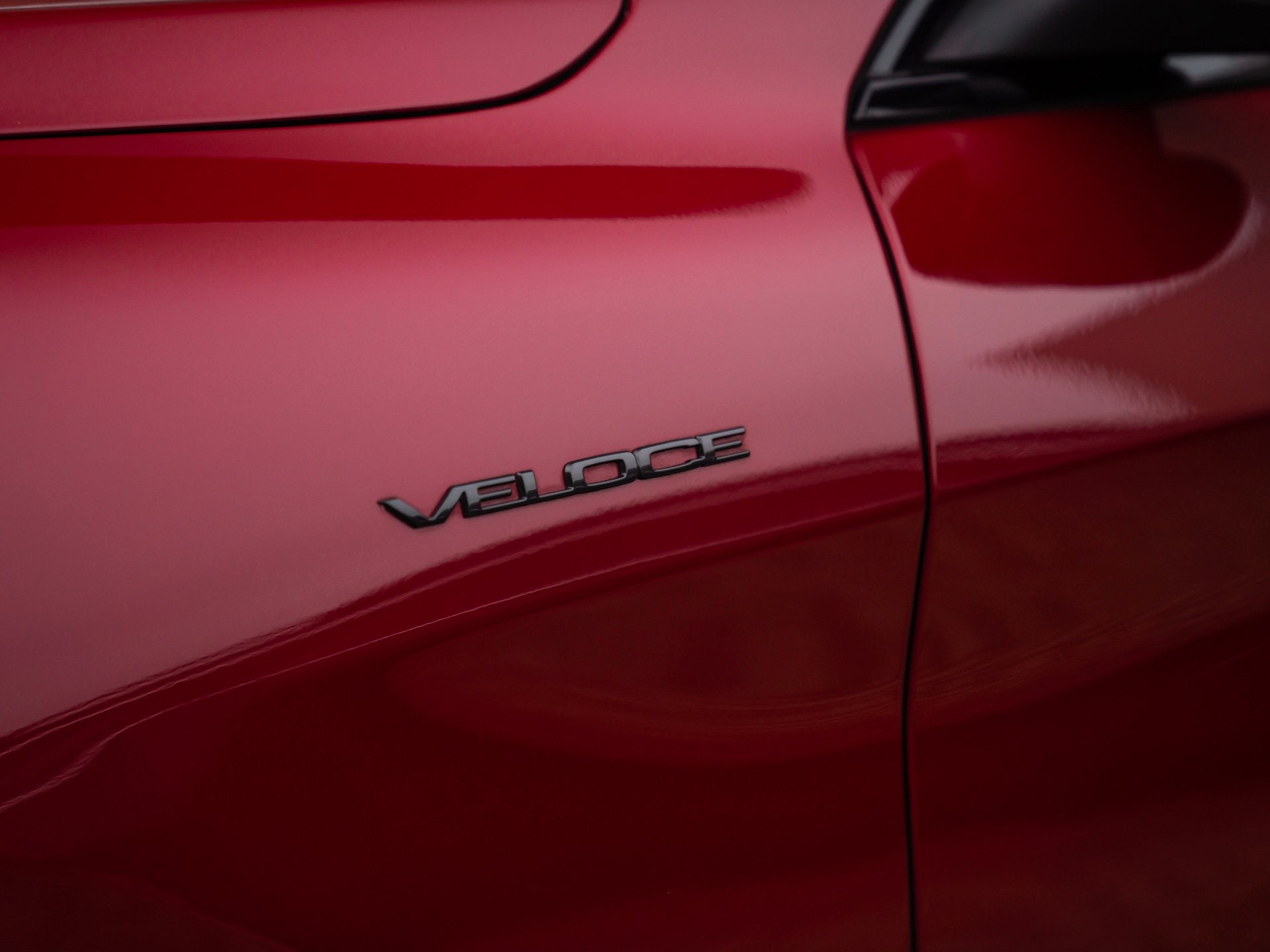 Alfa Romeo Stelvio 2.0T 280pk AWD Veloce MY21 | Trekhaak afn, Auto's, Alfa Romeo, Automaat, 4 cilinders, Met garantie (alle), Leder