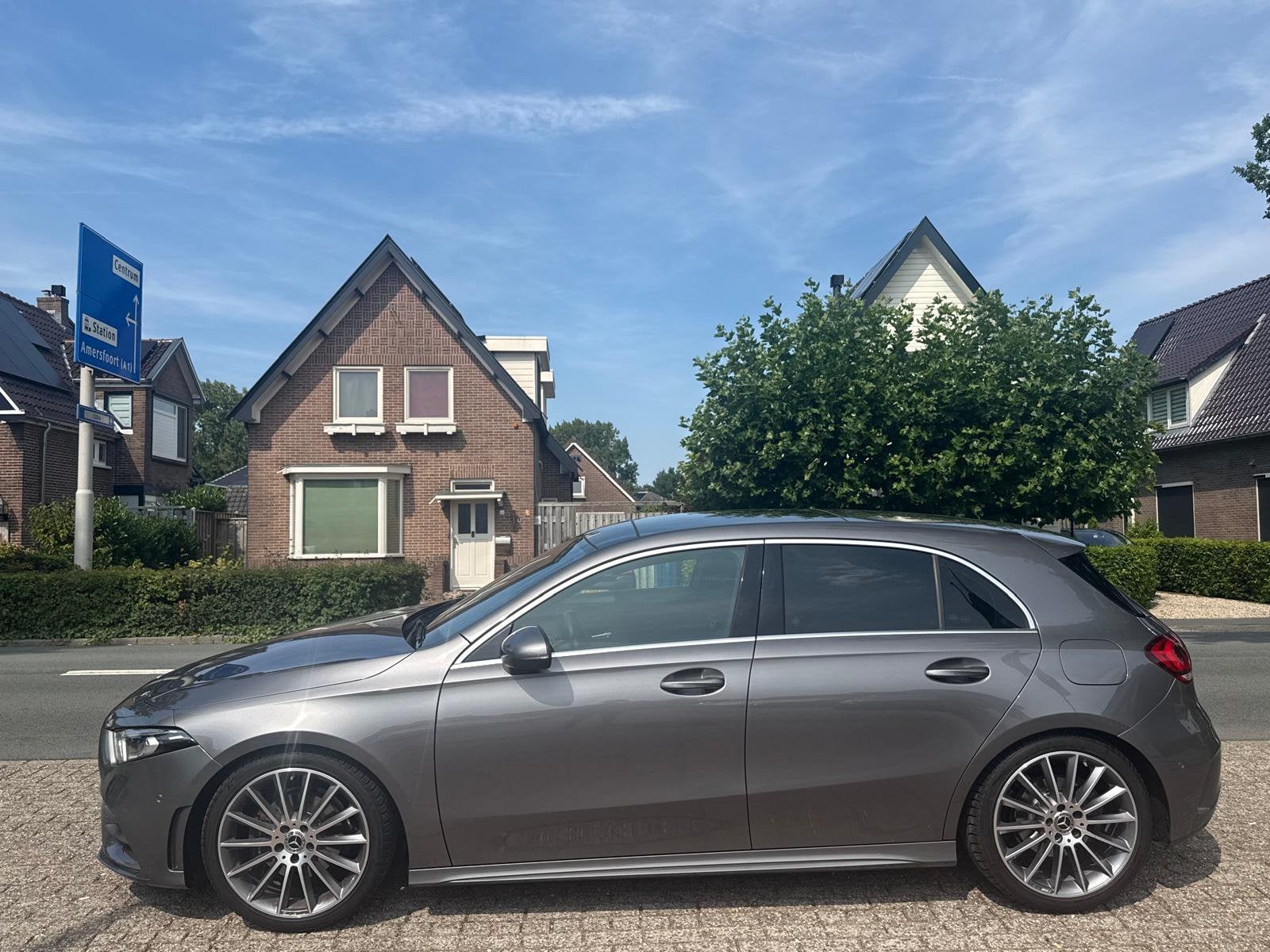 Mercedes-Benz A-Klasse A 200 163pk 7G-DCT 2018 Grijs, Auto's, Mercedes-Benz, 15 km/l, Zwart, 4 cilinders, 163 pk