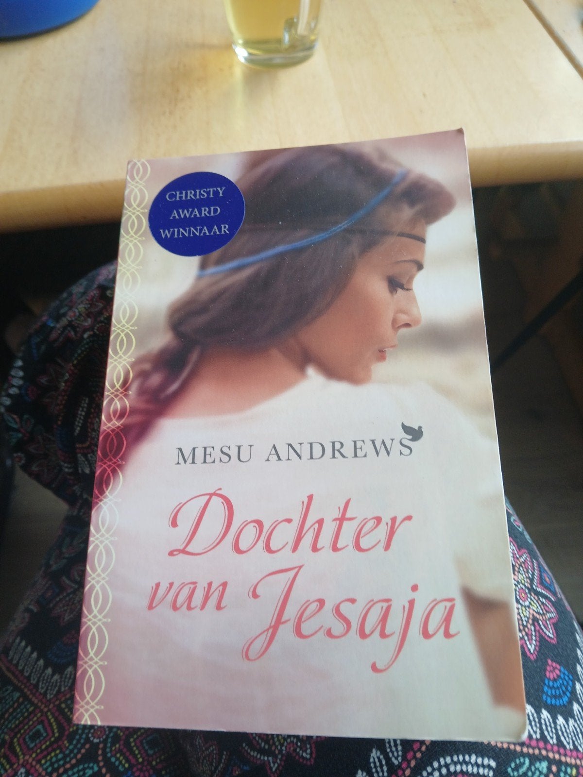 Dochter van Jesaja - Mesu Andrews (Christy Award winnaar), Ophalen of Verzenden, Zo goed als nieuw, Mesu Andrews, Christendom | Protestants