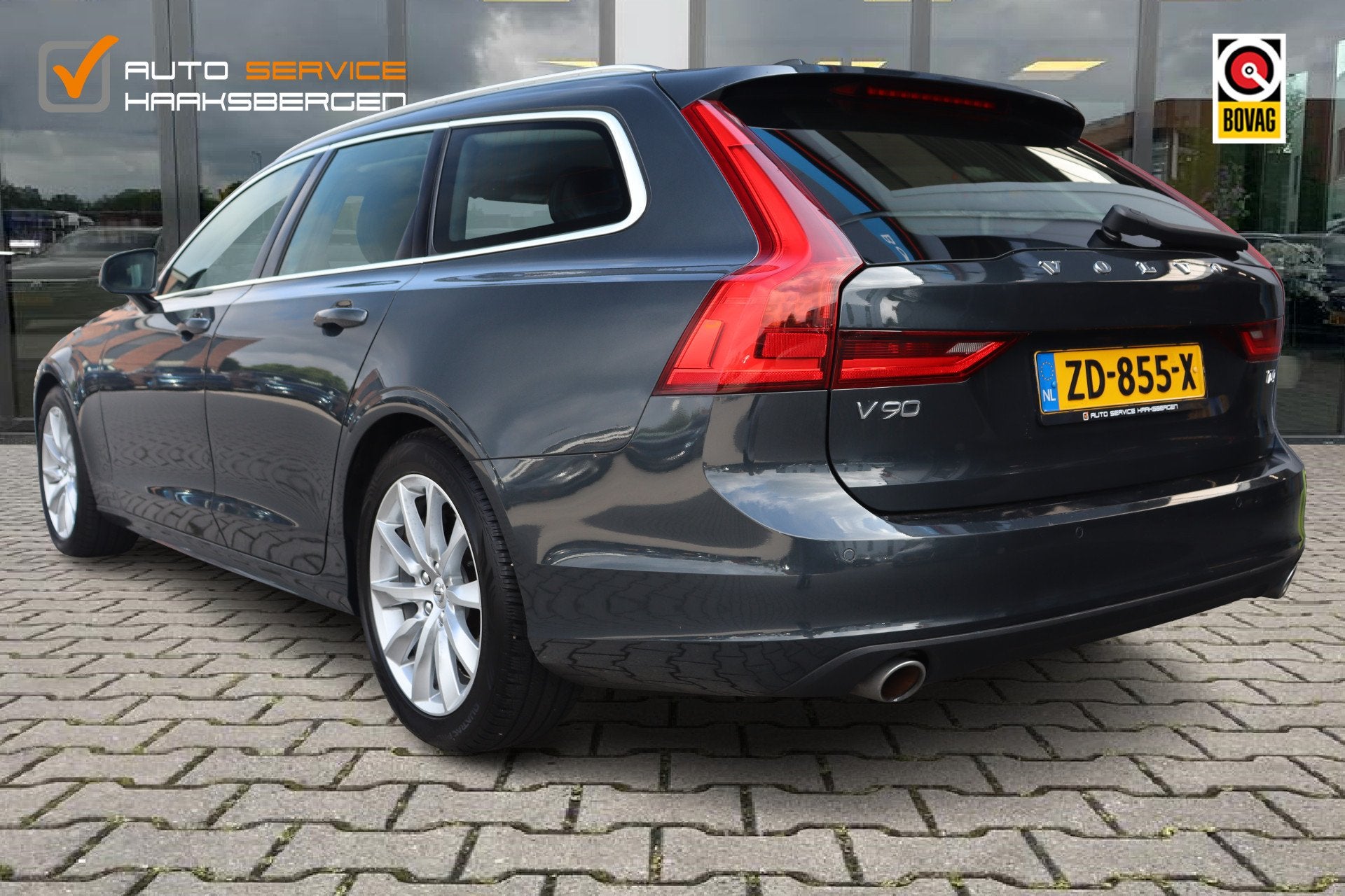 Volvo V90 2.0 T4 Momentum | Trekhaak | Camera | Leder |, Auto's, Volvo, 15 km/l, 1969 cc, 1616 kg, LED verlichting