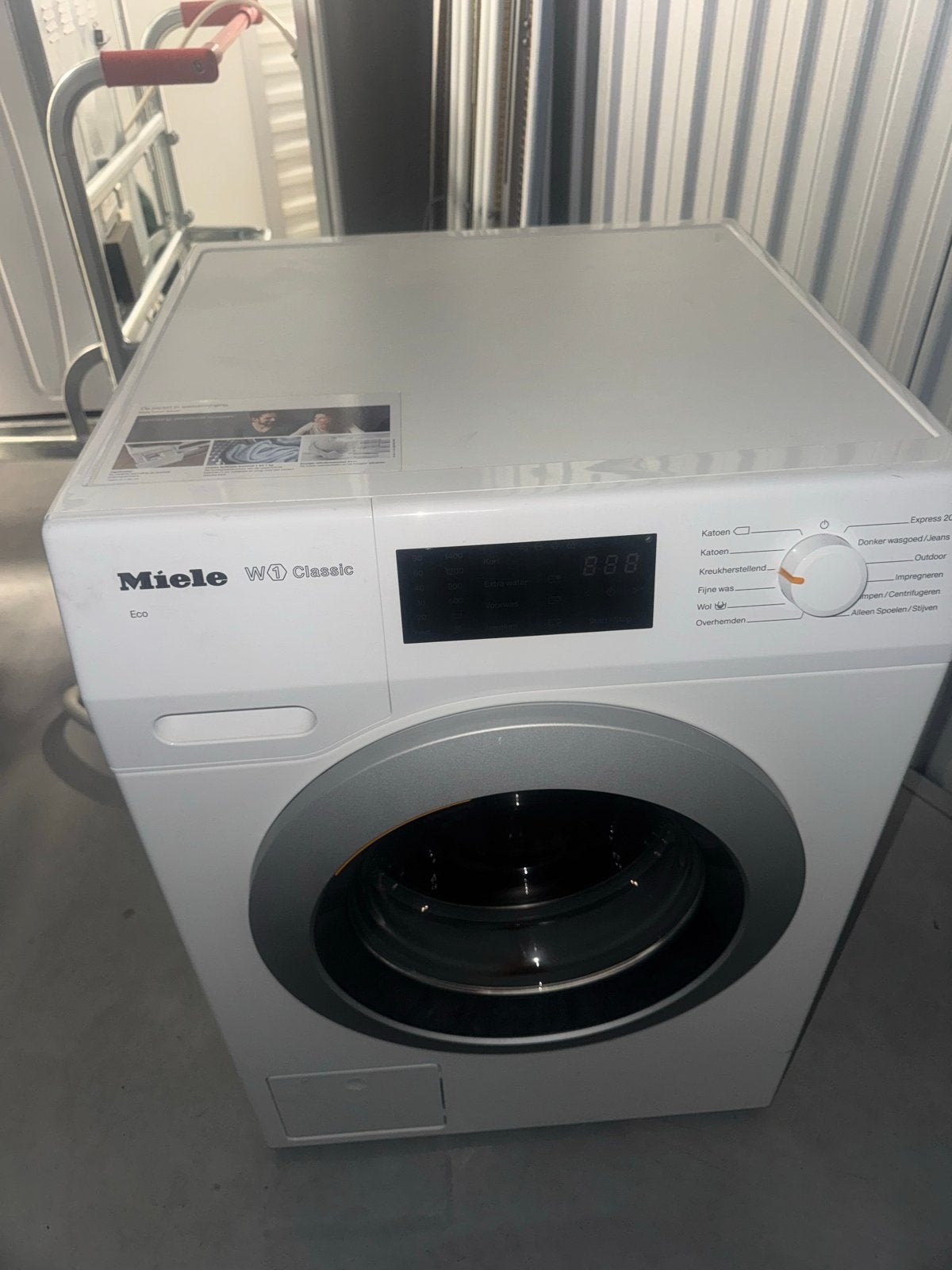 Miele W1 Classic Wasmachine - Zo goed als nieuw, Witgoed en Apparatuur, Ophalen of Verzenden, Zo goed als nieuw, Voorlader, Kort programma