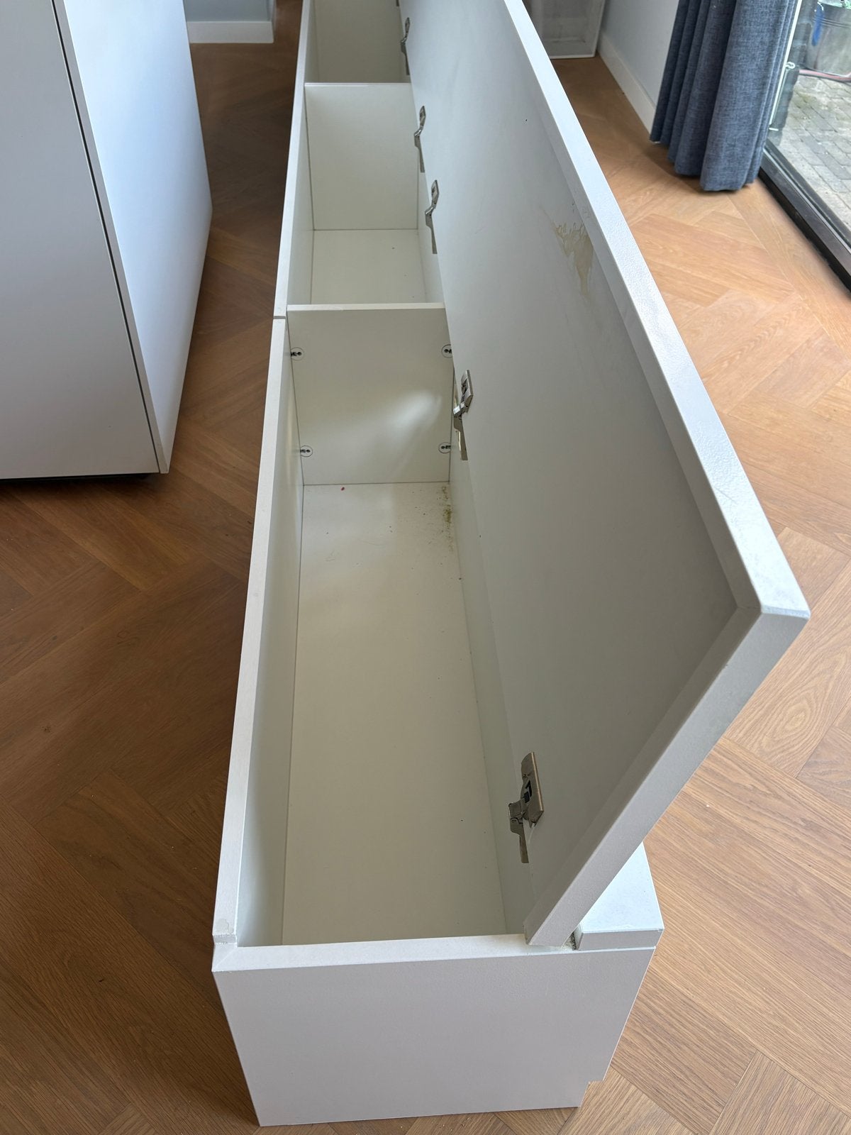 Lange witte klepbank met opbergruimte - 3 meter, Ophalen, Gebruikt, Wit, Hout