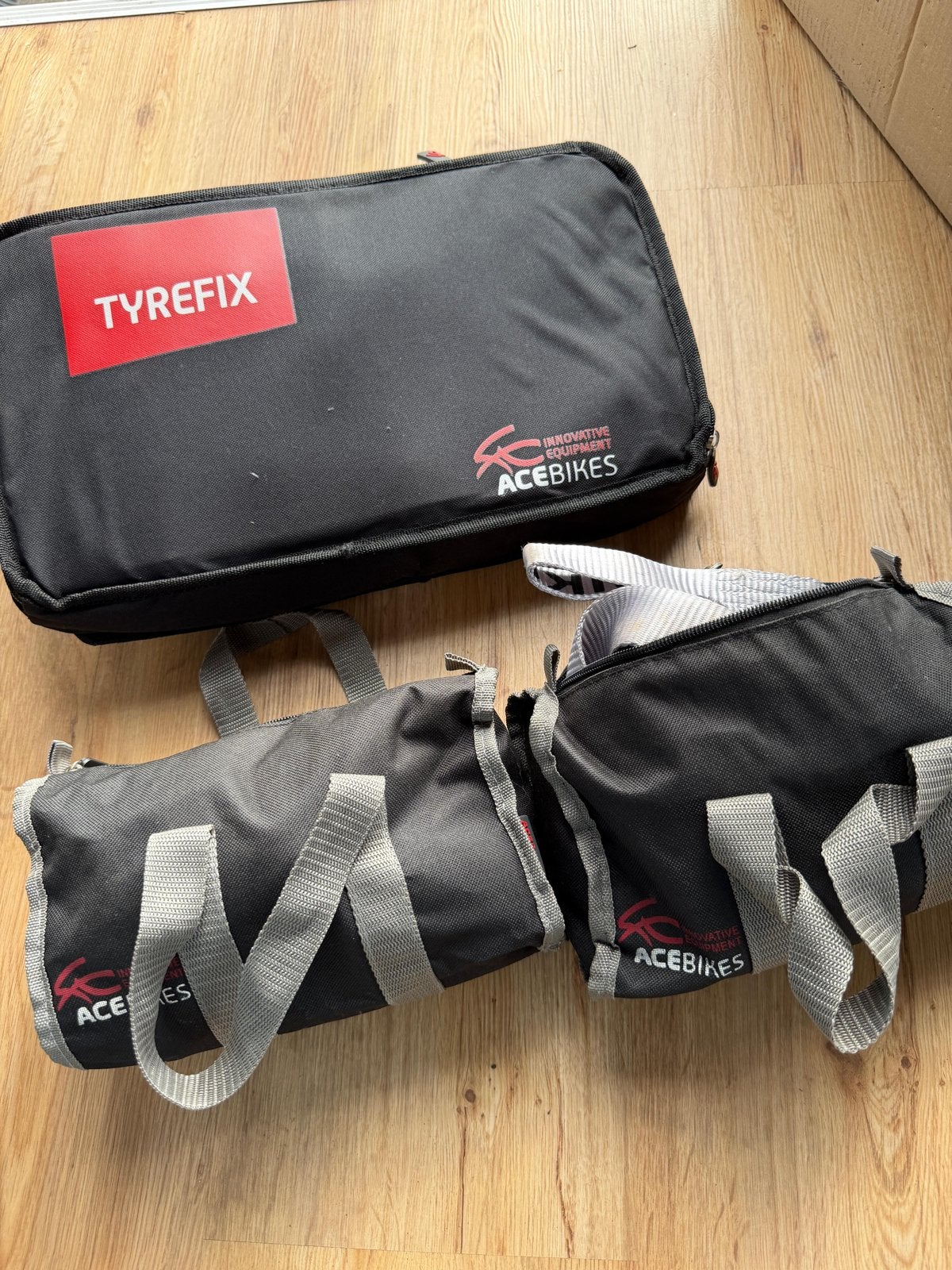 Acebikes Tyrefix-systeem (2 stuks), Ophalen