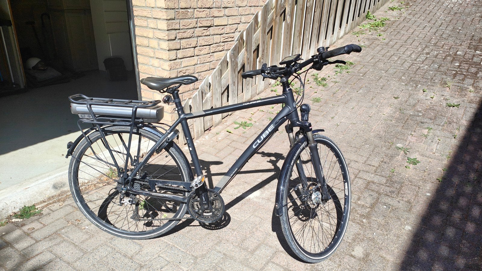 Cube Touring E-bike - Goede Staat (met usb stick 37 km p/u), Ophalen, Zo goed als nieuw, 51 tot 55 cm, Cube