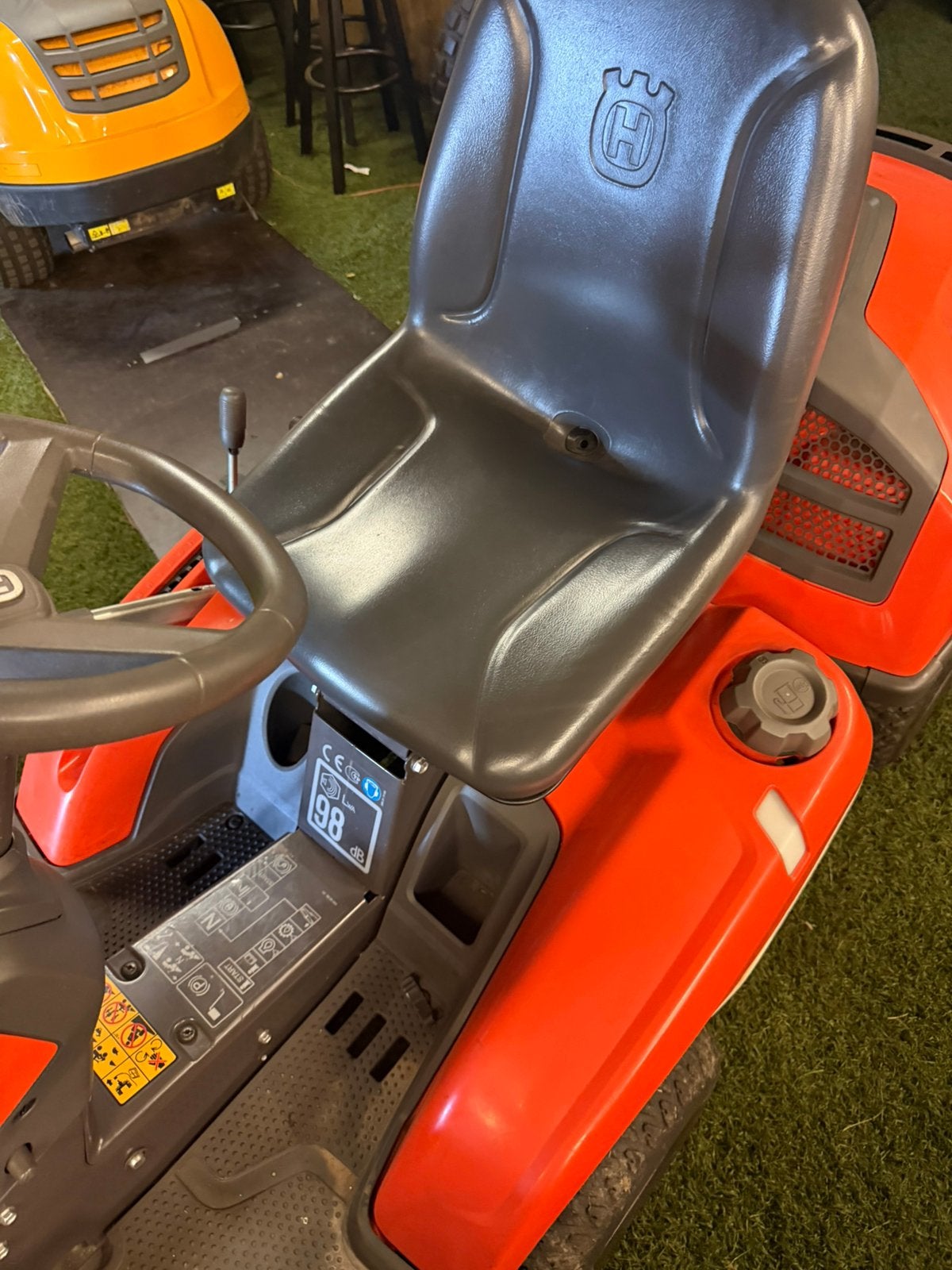 Husqvarna Rider 316, Ophalen of Verzenden, Zo goed als nieuw