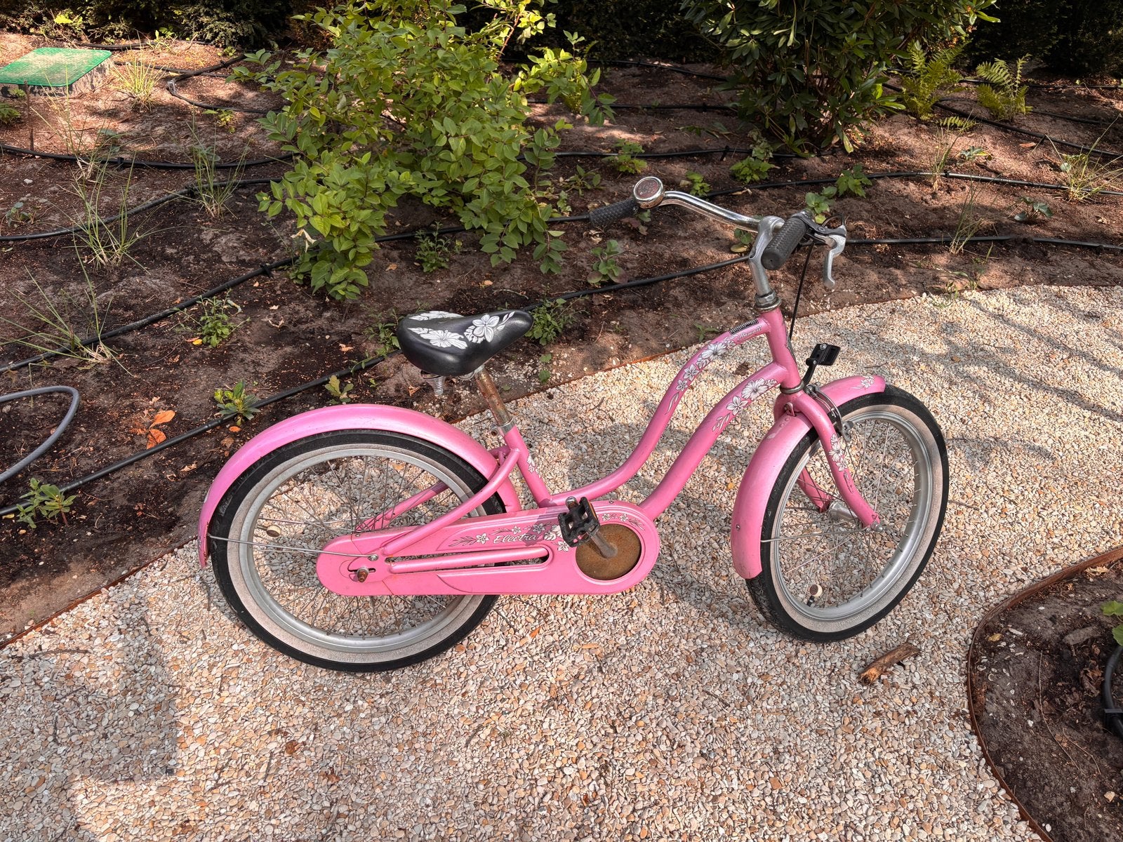 Roze kinderfiets met bloemendesign, Ophalen, Gebruikt, Velgrem, 16 tot 20 inch