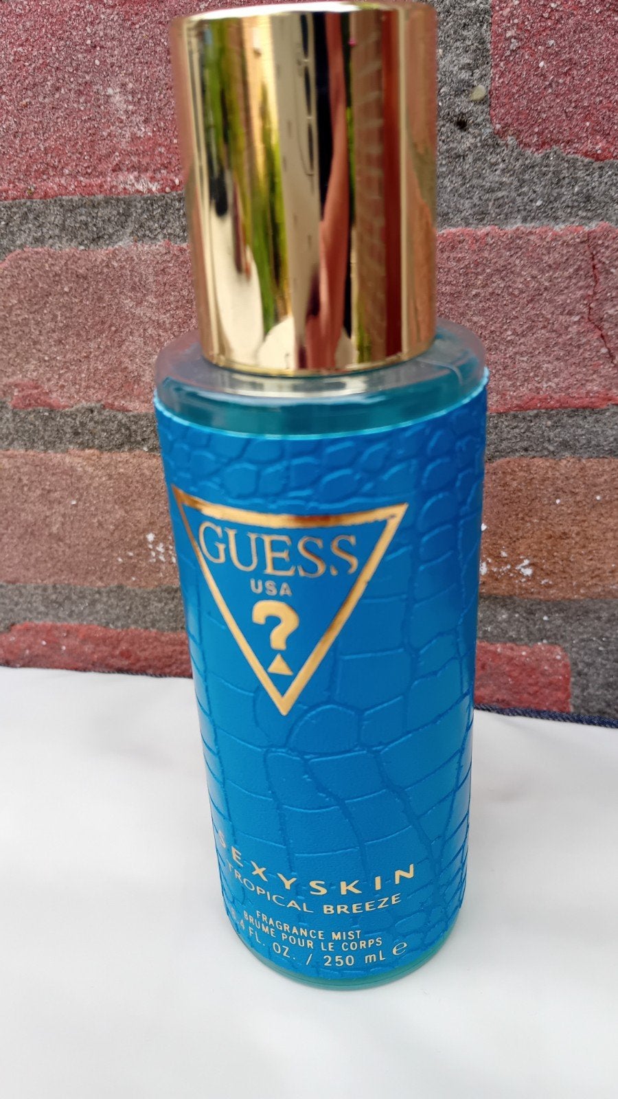 Guess USA, Sexy Skin, Tropical Breeze geparfumeerde bodymist, Ophalen of Verzenden, Nieuw
