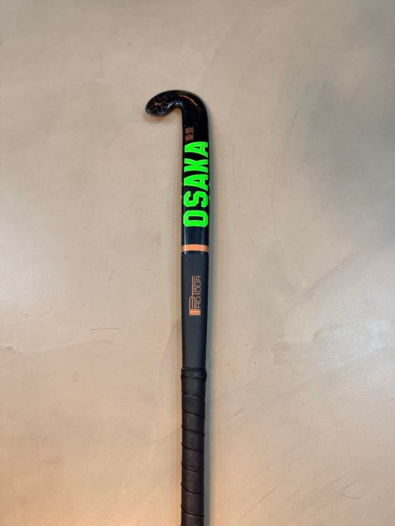 Osaka Pro Tour zaalhockeystick - Zwart/Groen/Oranje, Ophalen of Verzenden, Gebruikt, Stick