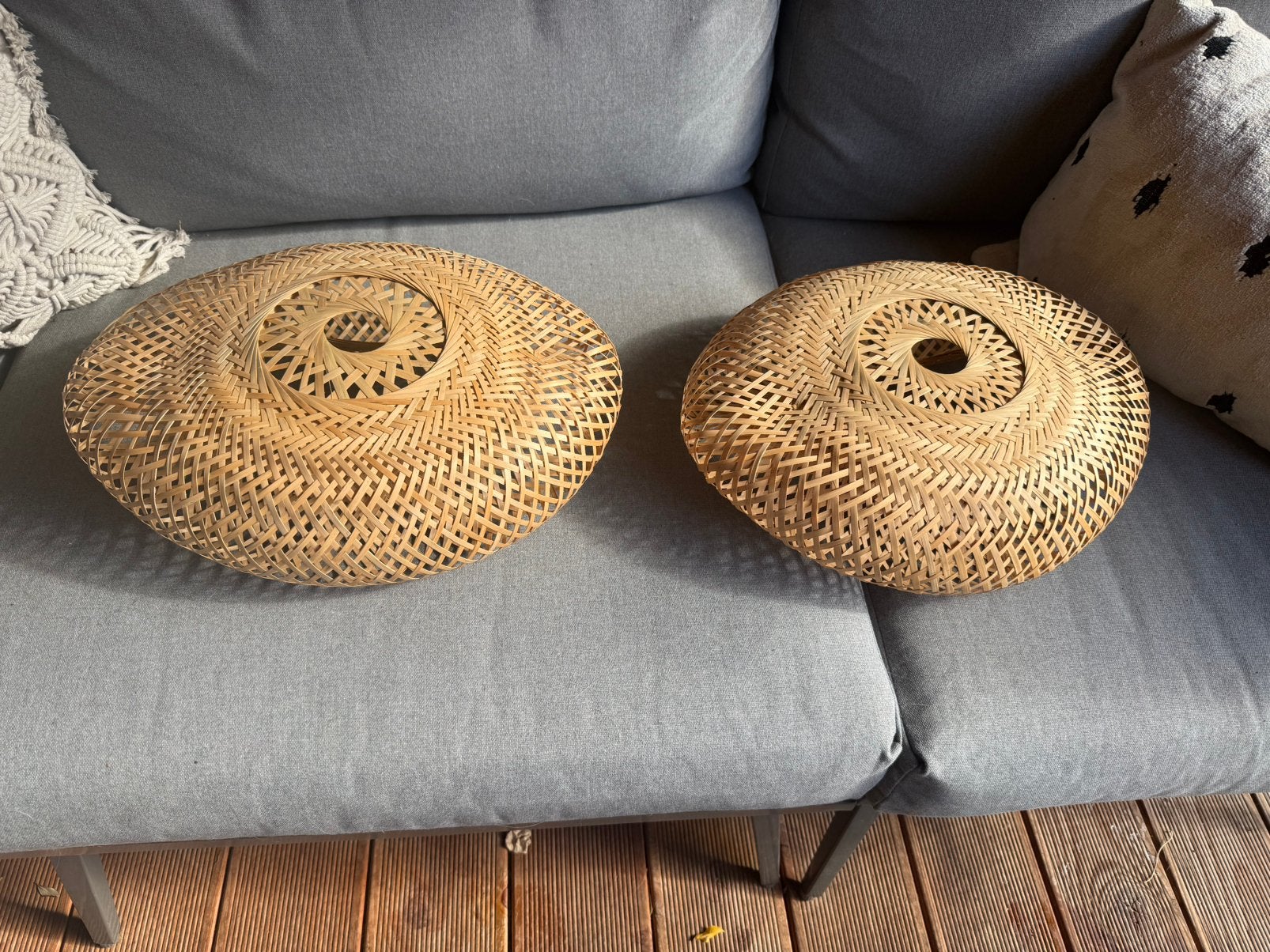 Twee rotan lampenkappen, Huis en Inrichting, Ophalen, Zo goed als nieuw, Rond, Minder dan 50 cm