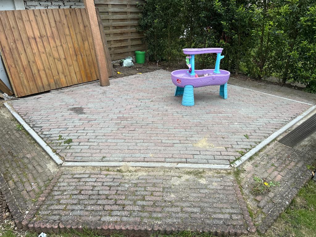 GRATIS Terras, Tuin en Terras, Tegels en Klinkers, Ophalen, Gebruikt, 10 m² of meer, Beton