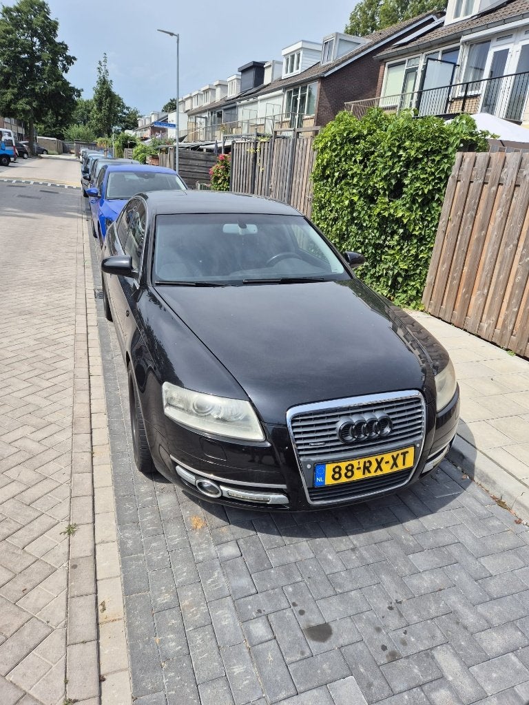 Audi A6 3.2 FSI 188KW Quattro Tiptr. 2005 Zwart LET OP TEKST, Auto's, Automaat, 1655 kg, Zwart, Origineel Nederlands