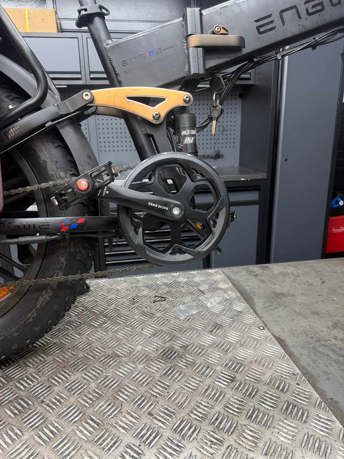Foto 4 van FATBIKE REPARATIE SNEL GOEDKOOP DEZELFDE DAG KLAAR !