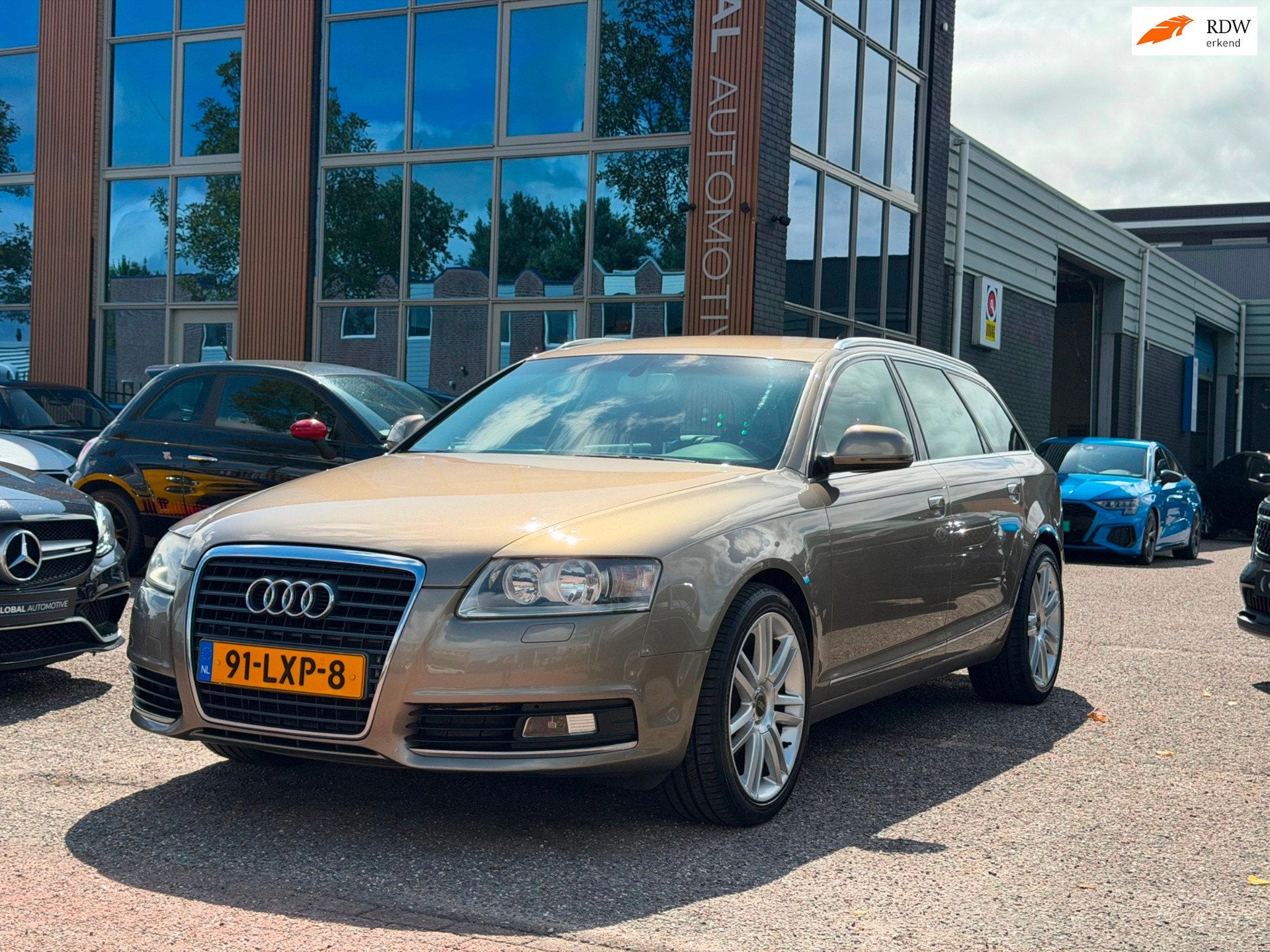 Audi A6 Avant 2.0 TFSI Business Edition - NETTE AUTO, Auto's, Euro 5, Stof, Gebruikt, Zwart