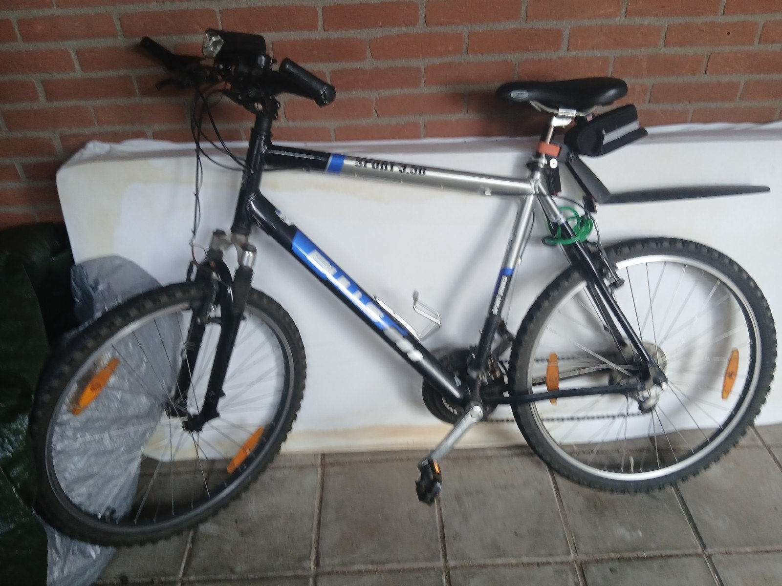 Gebruikte mountainbike met slot en gereedschapstasje, Fietsen en Brommers, Fietsen | Mountainbikes en ATB, Overige merken, Gebruikt