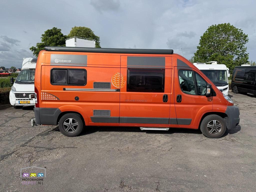 Pössl Globescout 600, Caravans en Kamperen, Campers, Chemisch toilet, Buscamper of Camperbus, Pössl, Achteruitrijcamera